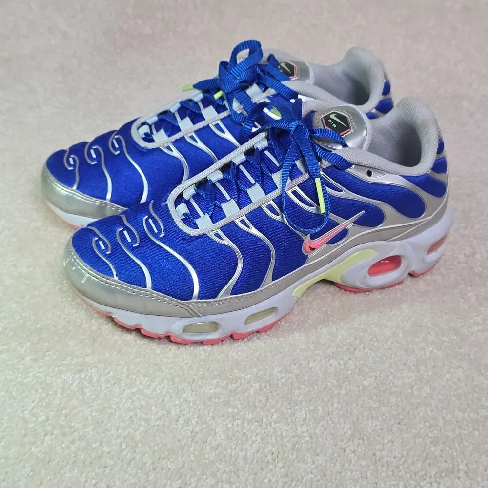 Nike Air Max Plus Retro Ultraman Blue Pink Women's Size 6.5